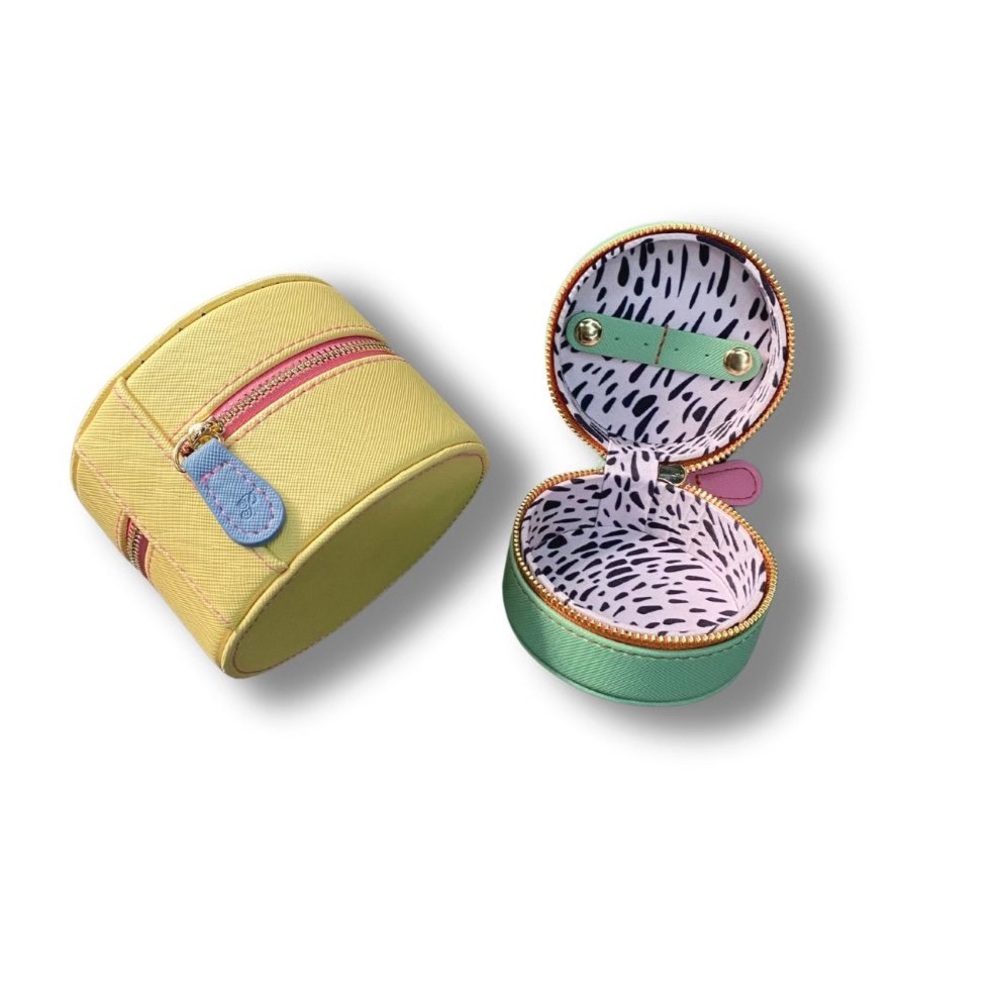 Plunder Yellow and Green Travel Bags